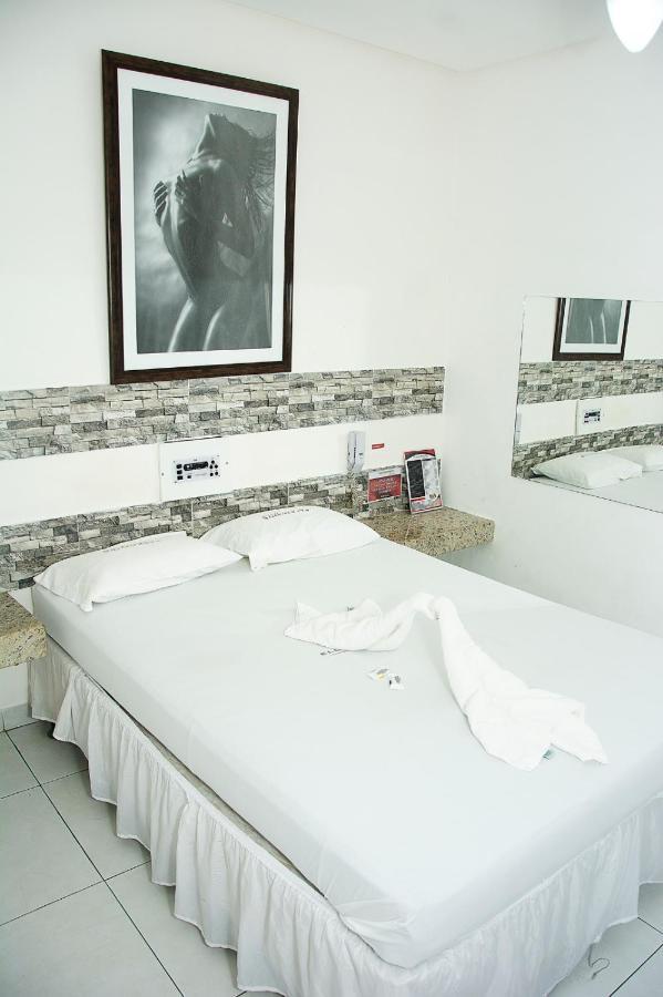 Hotel Ellegance